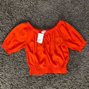NWT H&M Off the Shoulder Top Size 0